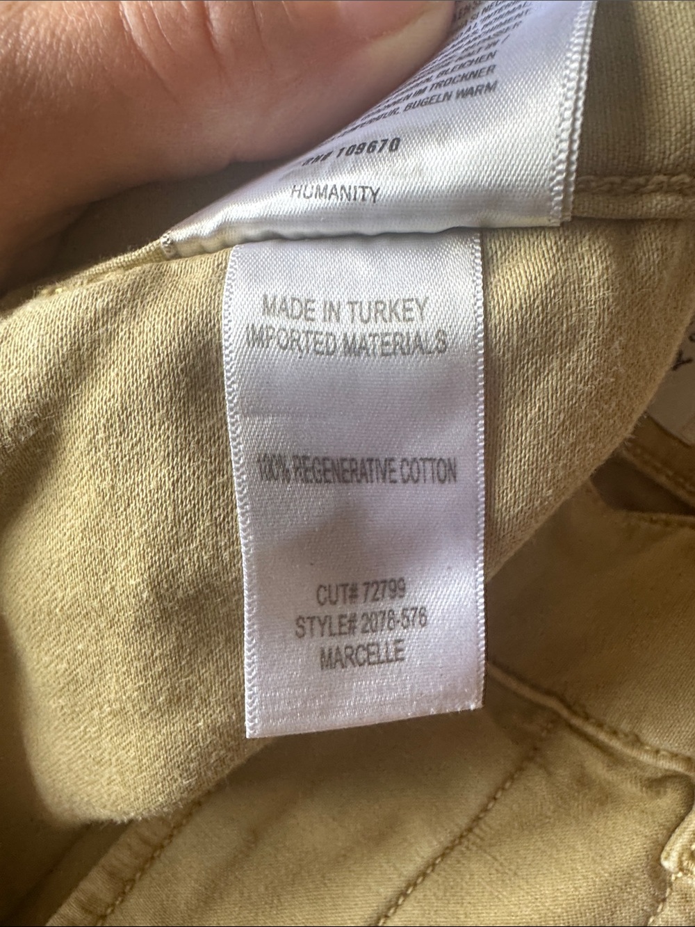 Citizens of Humanity Marcelle Cargo Pant in Gobi - Picture 7 of 9
